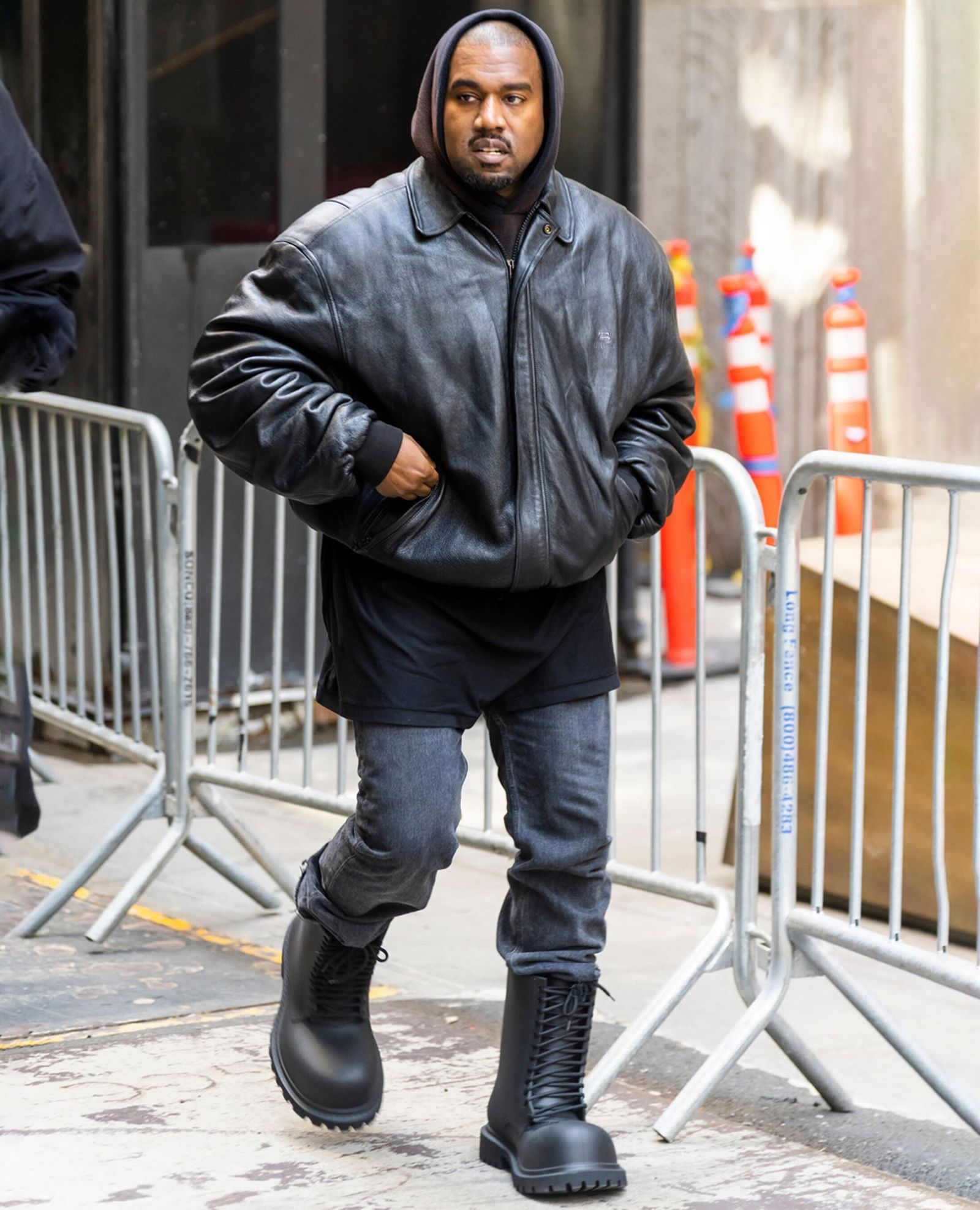 kanye-west-balenciaga-spring-2023-boots-outfit