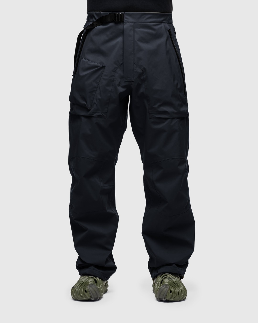 ACRONYM – P44-DS Cargo Pant Black - Pants - Black - Image 3