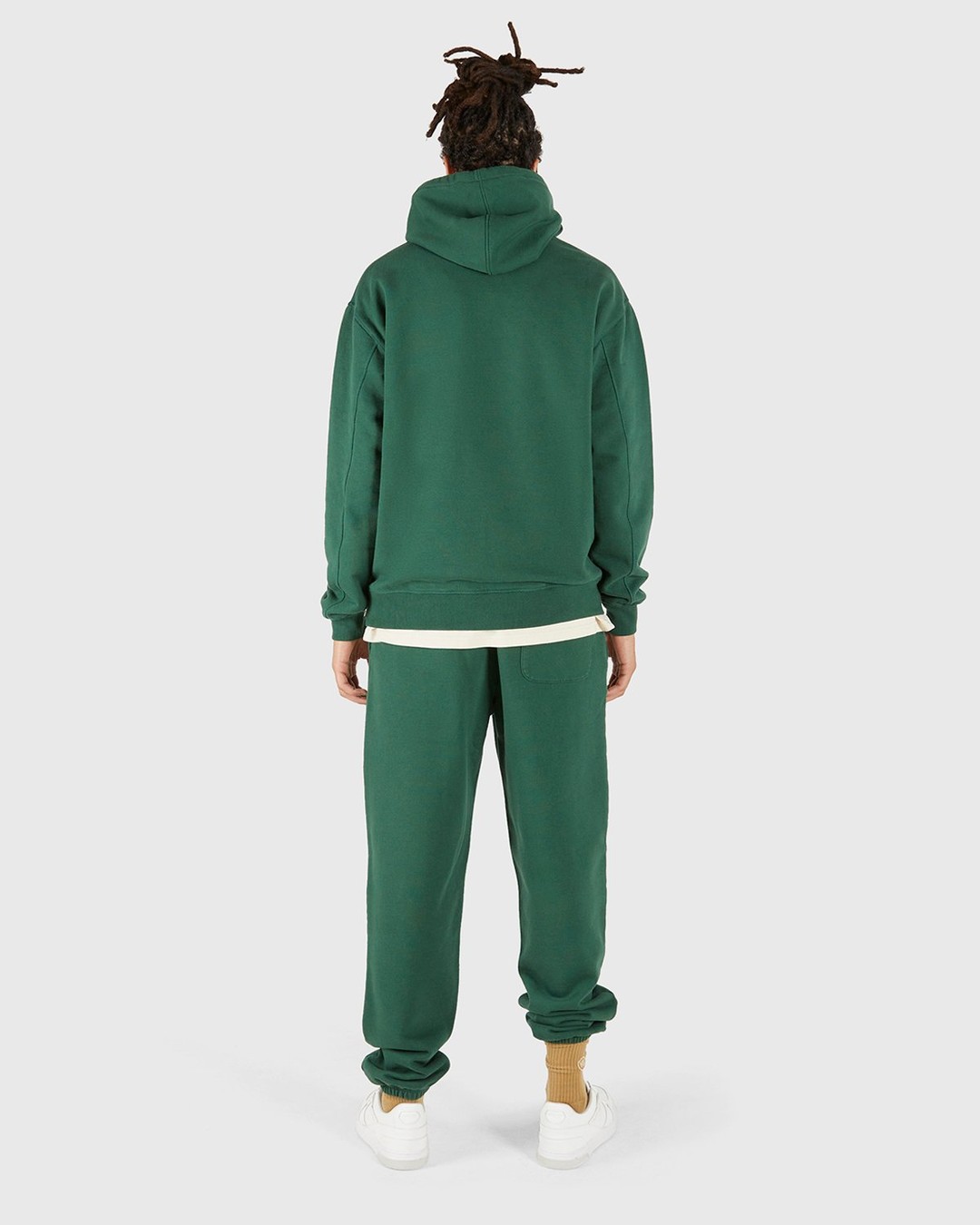 Highsnobiety – Logo Fleece Staples Pants Campus Green - Pants - Green - Image 7