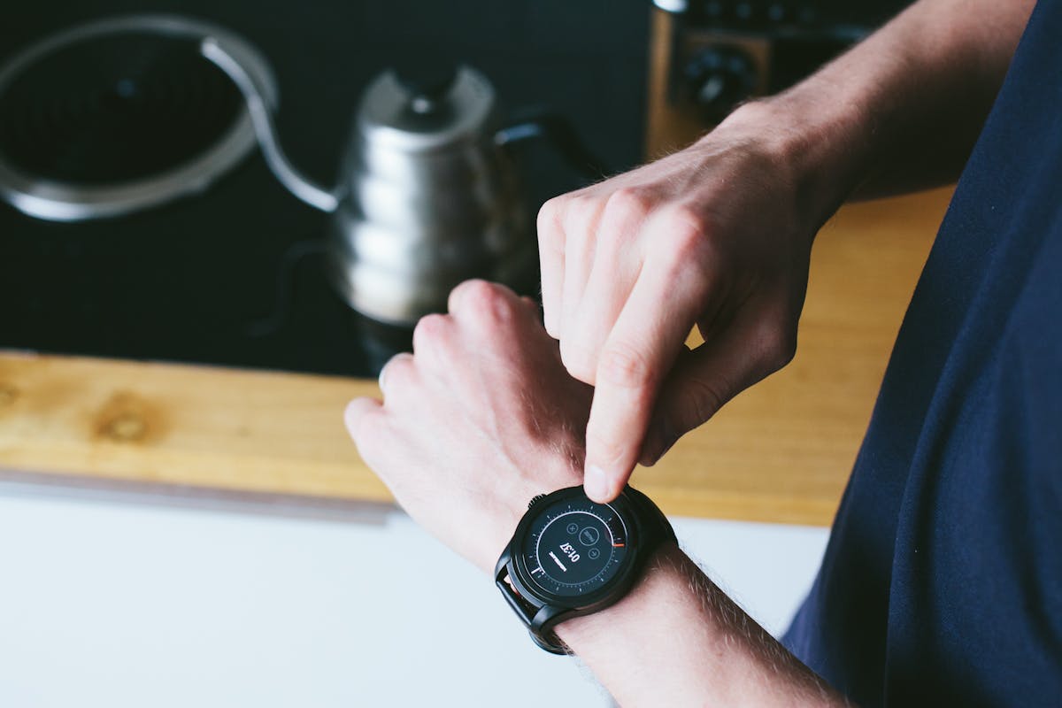montblanc-summit-smartwatch-07
