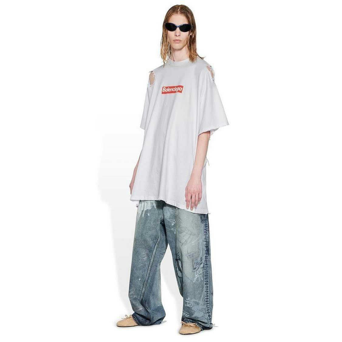 balenciaga-box-logo-t-shirt-supreme- (2)