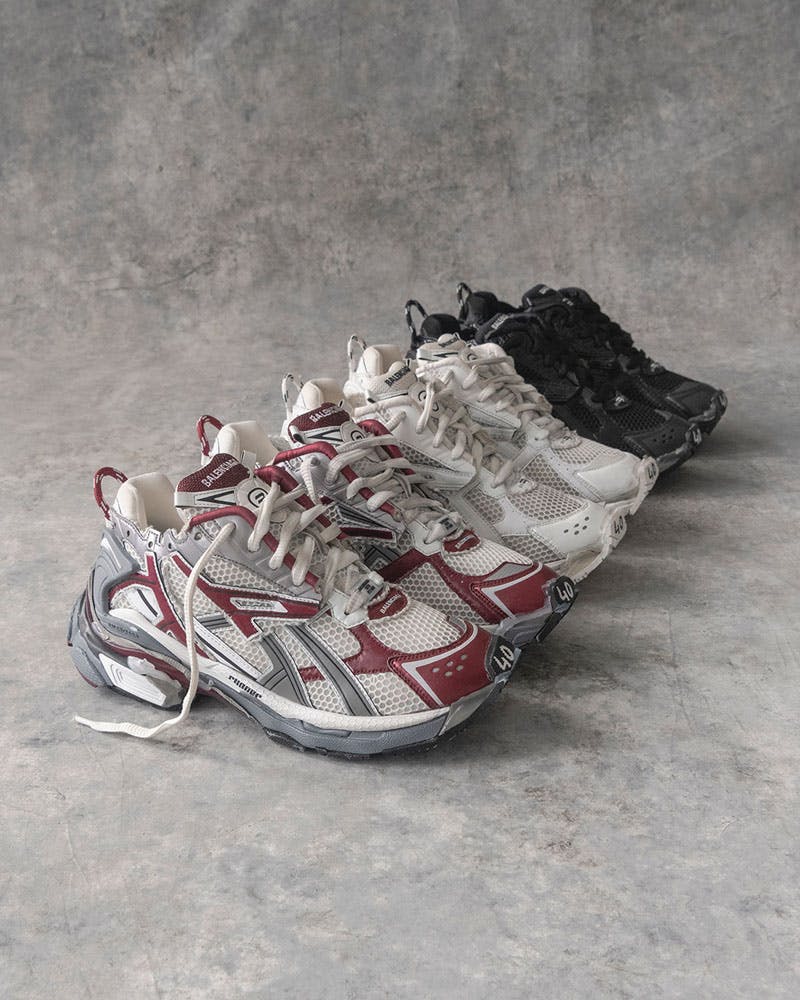 Running shoes balenciaga discount