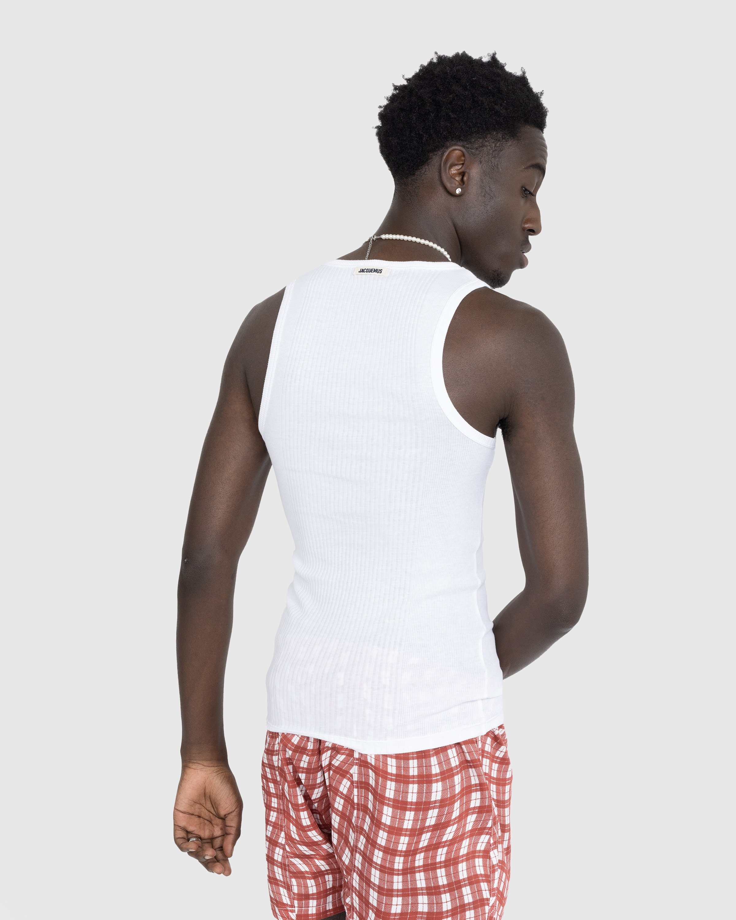 JACQUEMUS – Le Débardeur Caraco White - Men Tops - White - Image 3