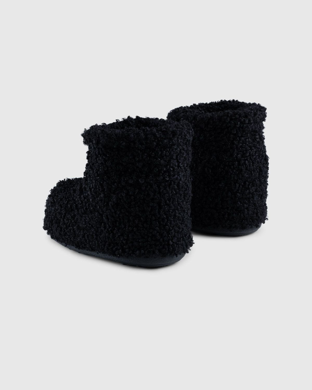 Moon Boot – Icon Low Faux Curly Boots Black - Boots - Black - Image 4