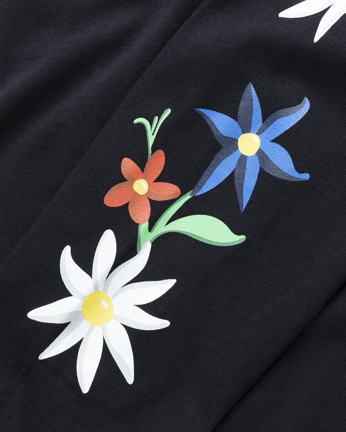 Highsnobiety – GATEZERO Alpine Flowers Longsleeve Black - Longsleeves - Black - Image 4