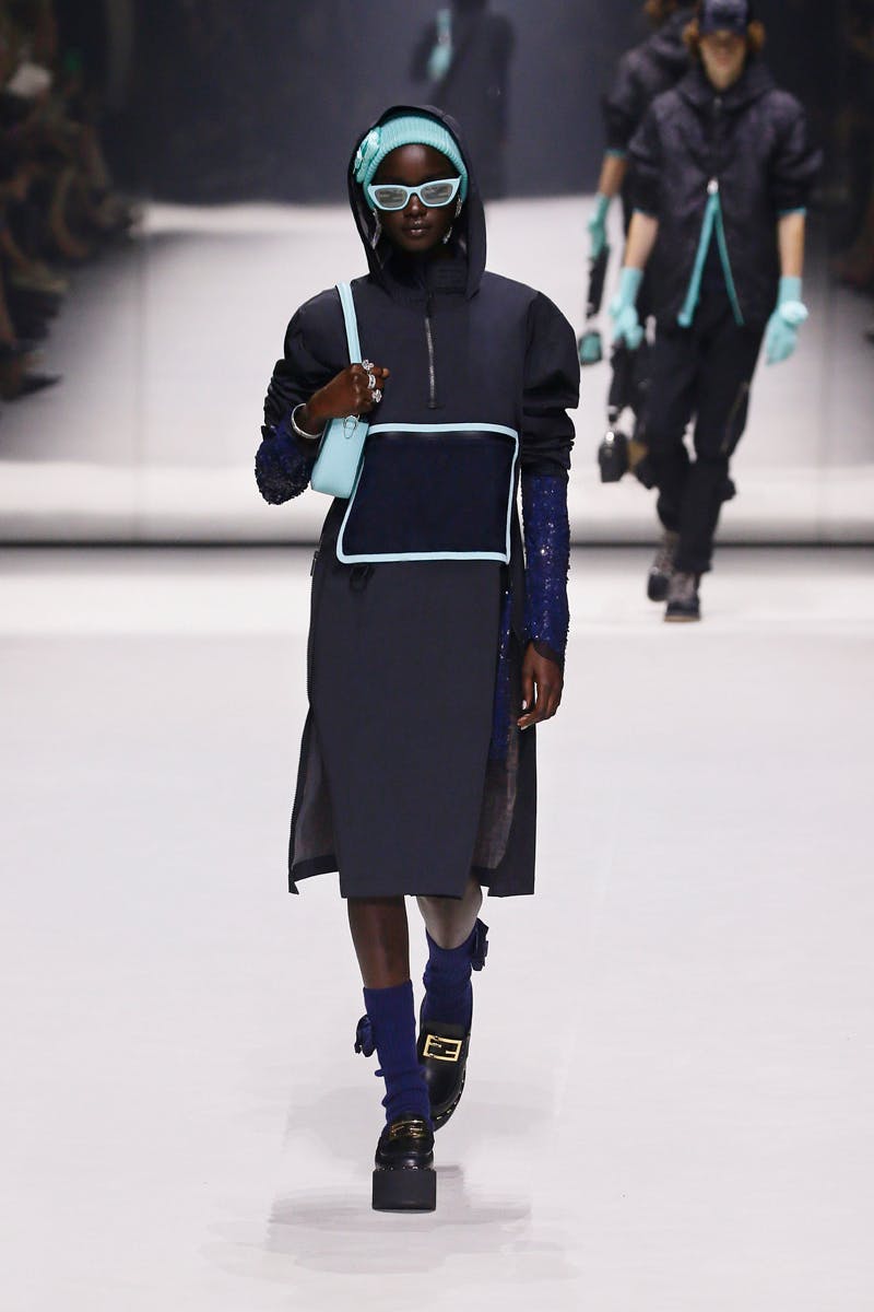 fendi-marc-jacobs-tiffany-baguette-bag-collab-38