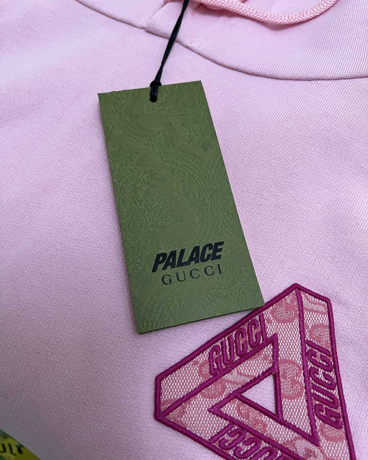 palace-gucci-collab-drop-release-date-hoodie (6)