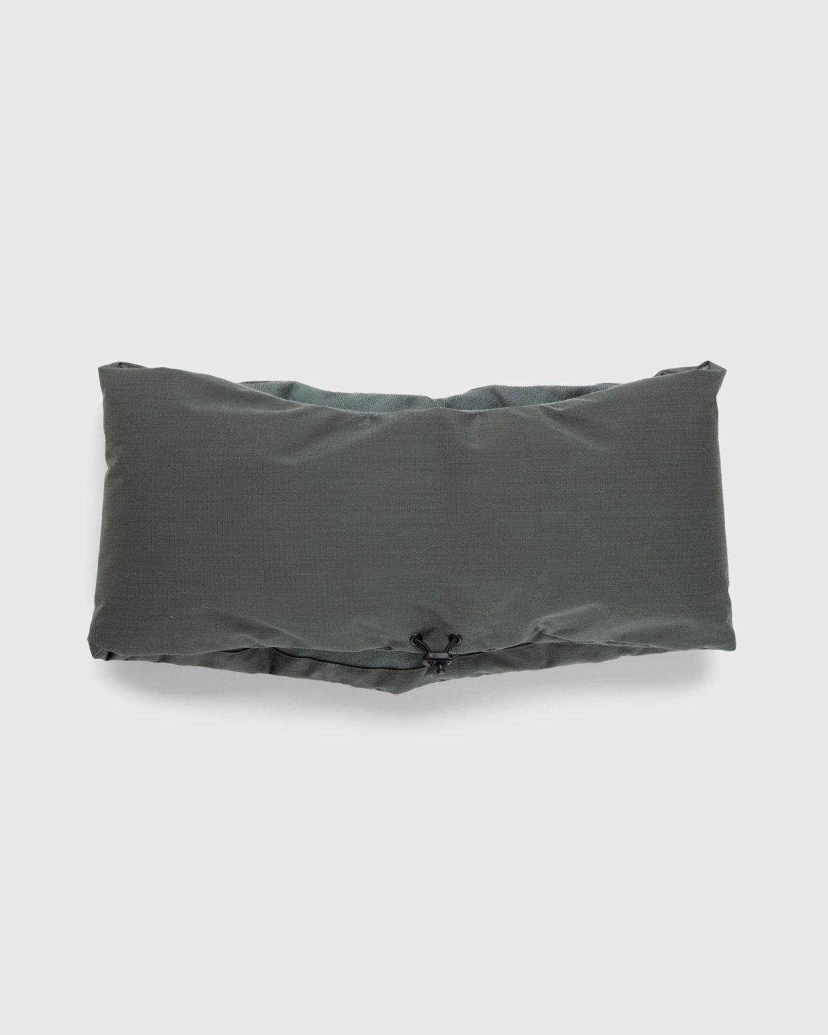 Snow Peak – Fire-Resistant 2 Layer Down Neck Warmer Forest Green - Scarves - Green - Image 2
