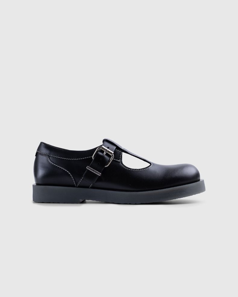 Berylab Leather Buckle Shoes Black