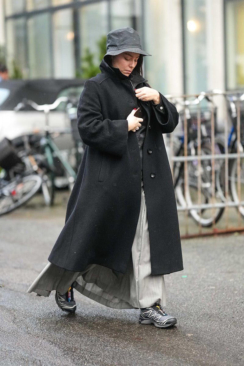sneakers-pants-styles-guide-02