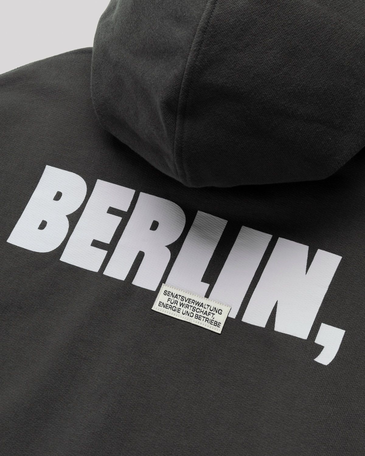 Highsnobiety – BERLIN, BERLIN 3 Zip Hoodie Black - Sweats - Black - Image 3