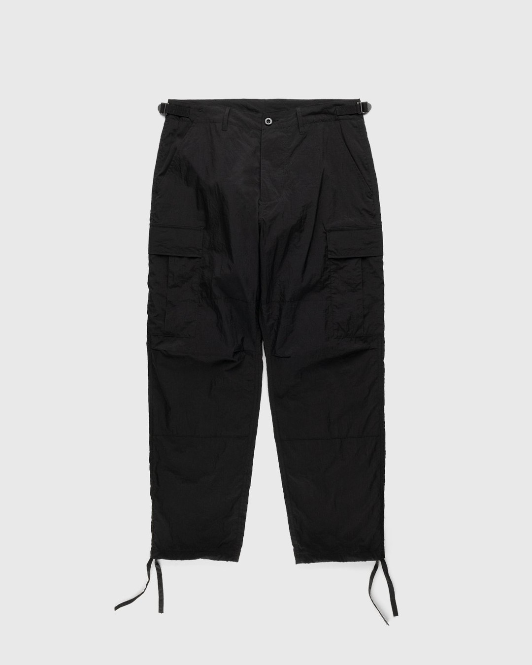 Highsnobiety – Water-Resistant Ripstop Cargo Pants Black - Pants - Black - Image 1
