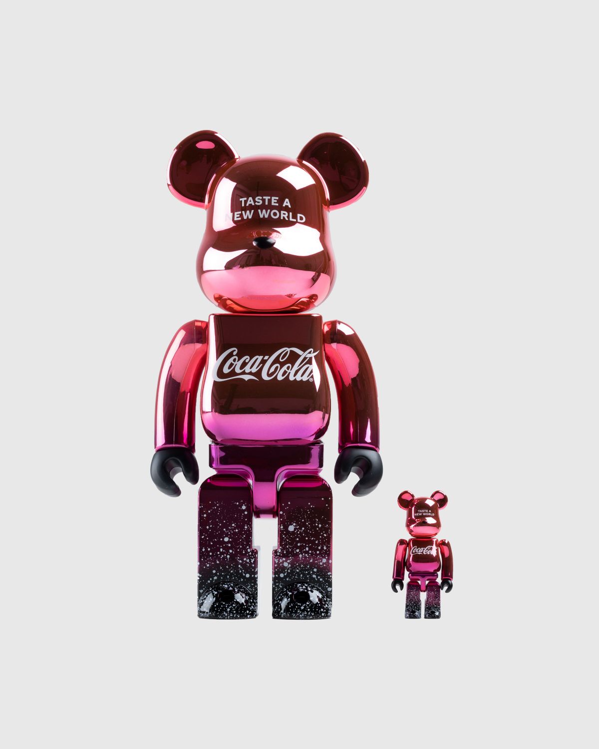 Medicom – Be@rbrick Coca-Cola Creations 100% and 400% Set Pink - Arts & Collectibles - Pink - Image 1
