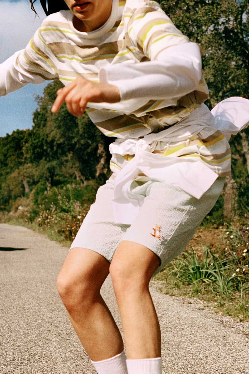 maison-kitsune-helinox-chillax-fox-summer-capsule-(22)