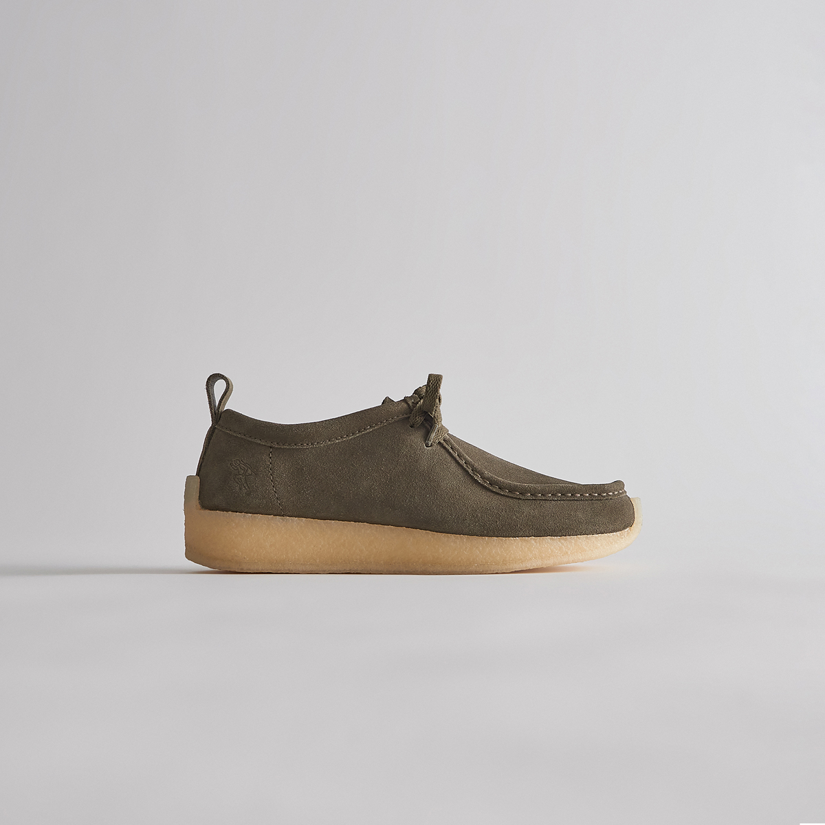 kith-spring-2-2022-collection-lookbook-clarks-04
