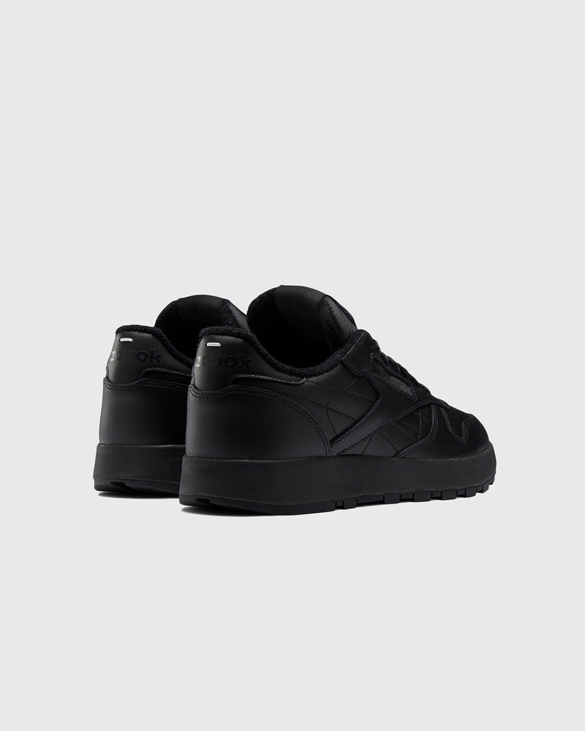 Maison Margiela x Reebok – Classic Leather Tabi Black - Low Top Sneakers - Black - Image 3