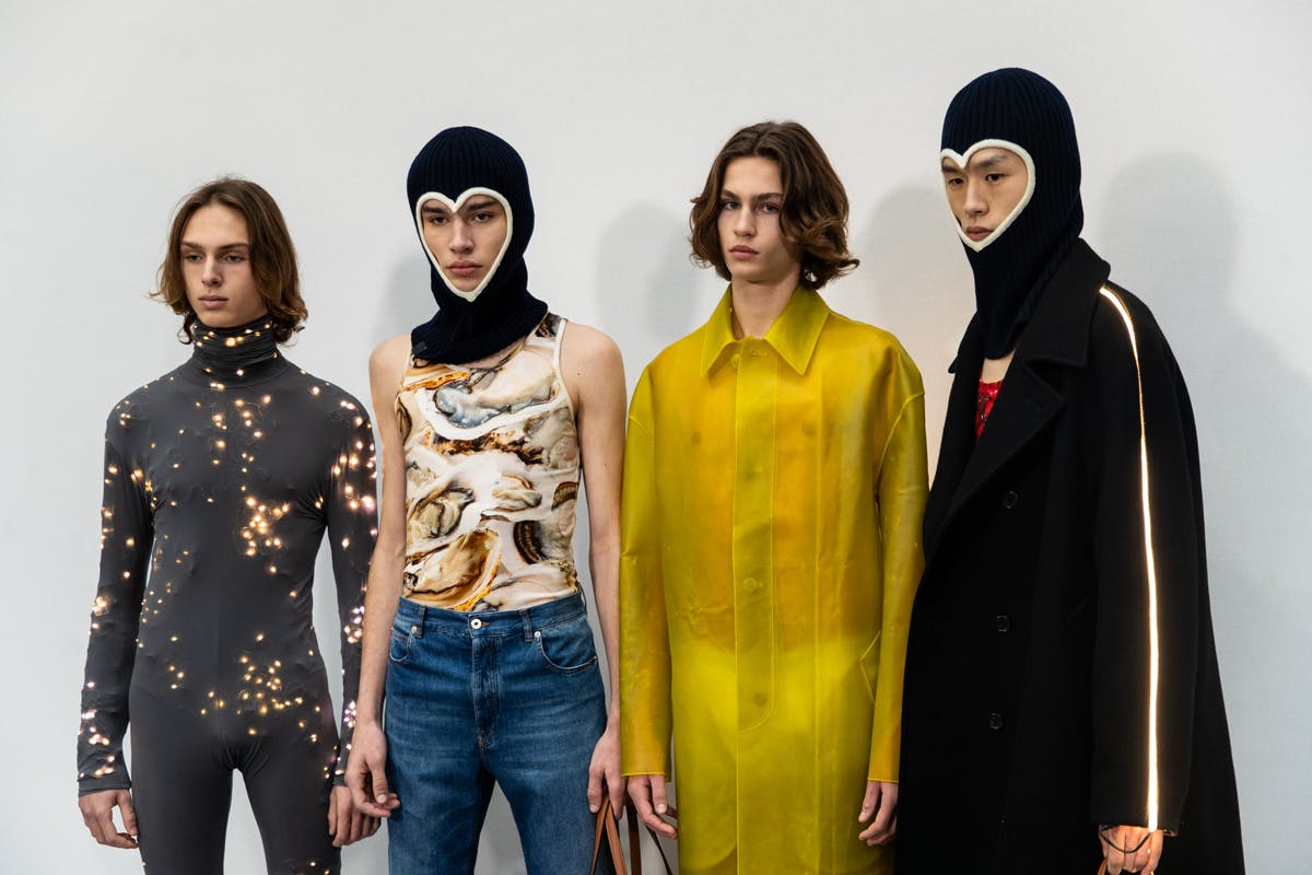 loewe-fw22-mens-collection-runway-jw-anderson (29)