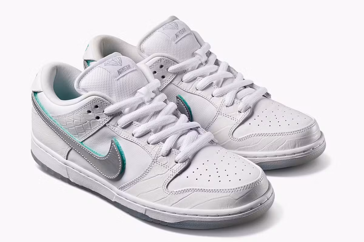 diamond nike sb 218 Cinosural International School