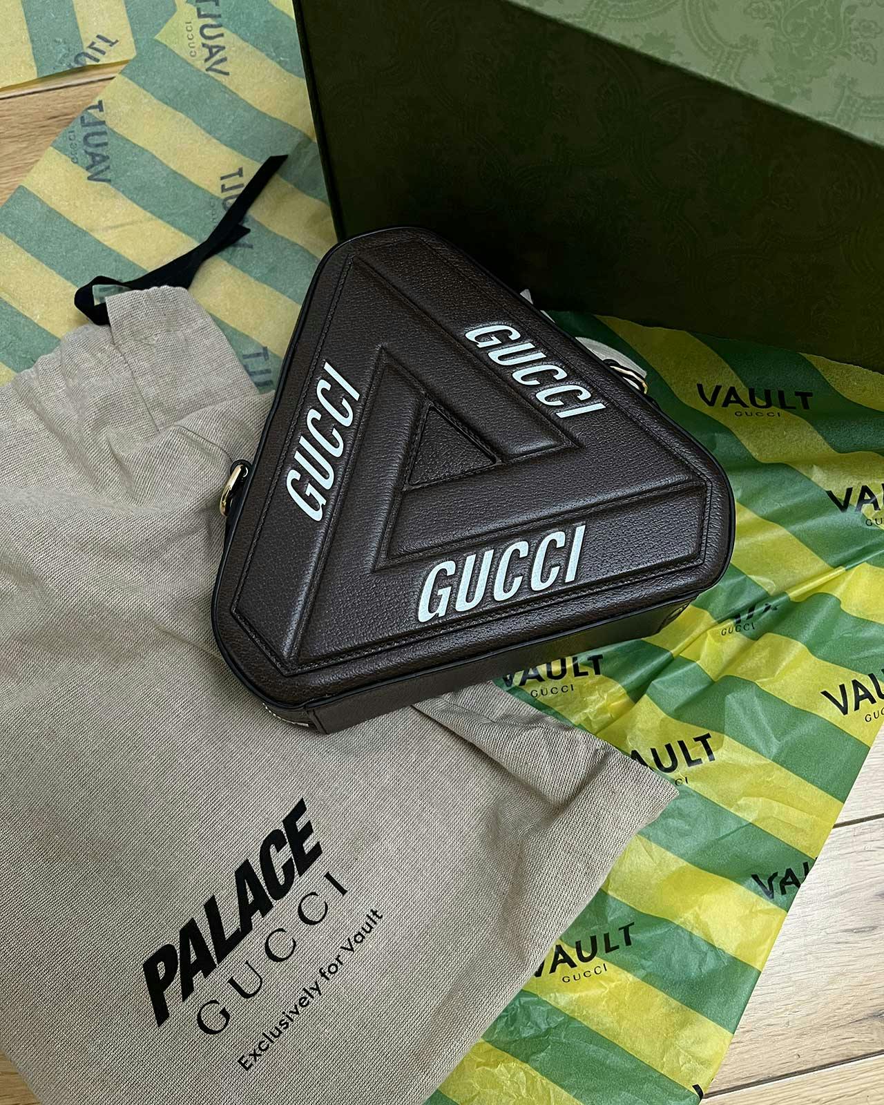 palace-gucci-collab-drop-release-date-hoodie (3)