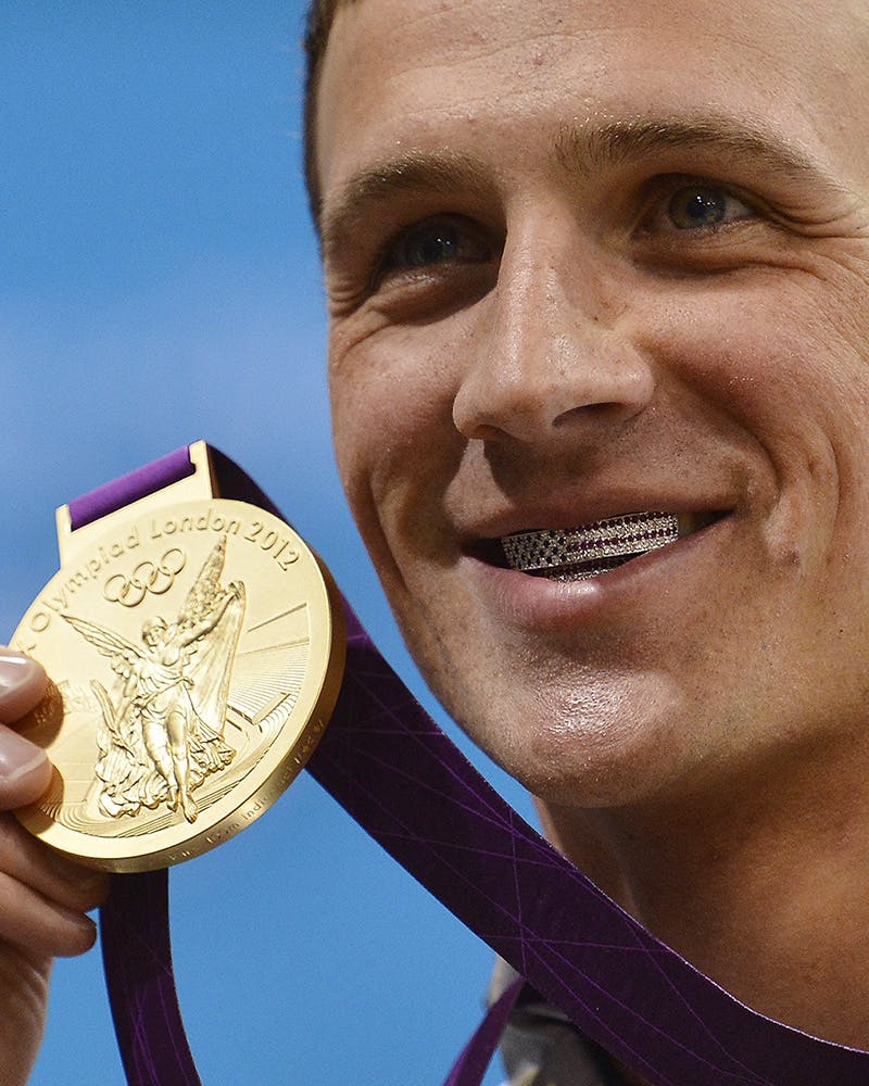 most-iconic-olympics-fashion-moments-07