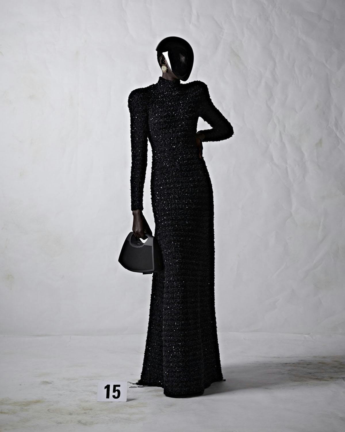 balenciaga-couture-2022-kim-kardashian-15