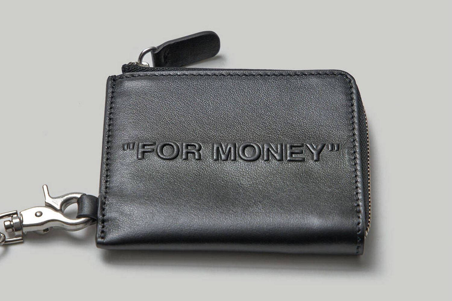 Bold Quote Chain Wallet