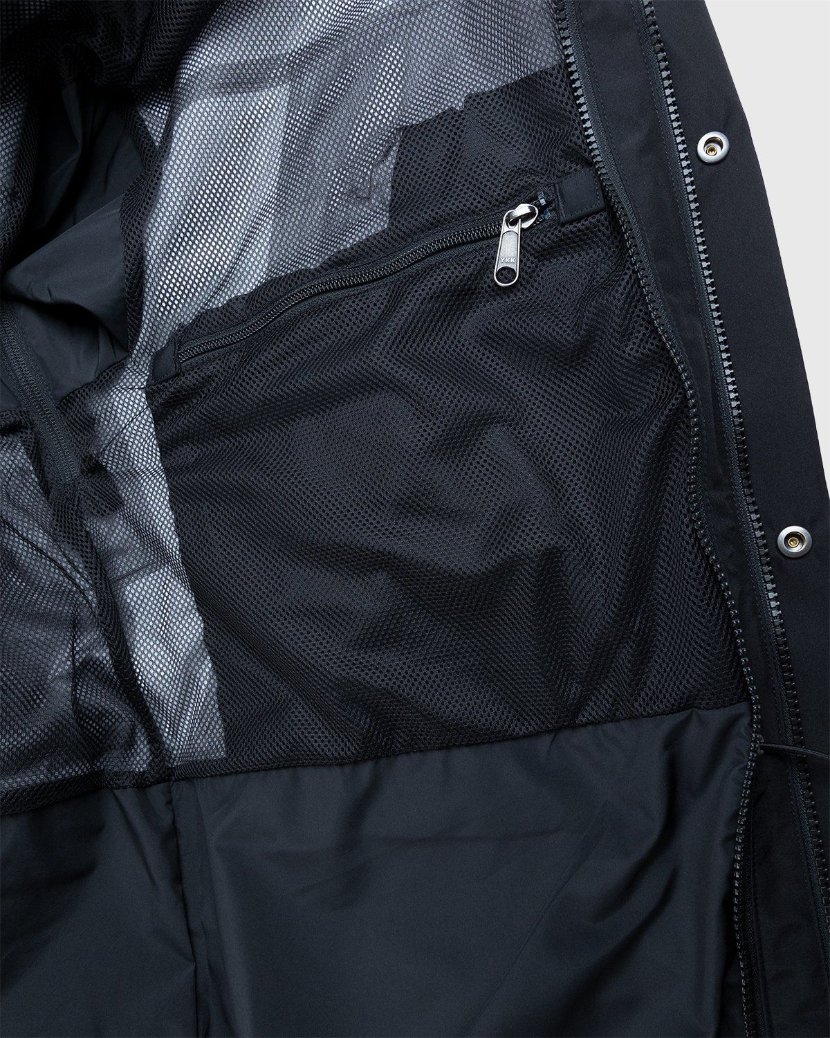 The North Face – 1994 Retro Mountain Light Jacket Black | Highsnobiety Shop