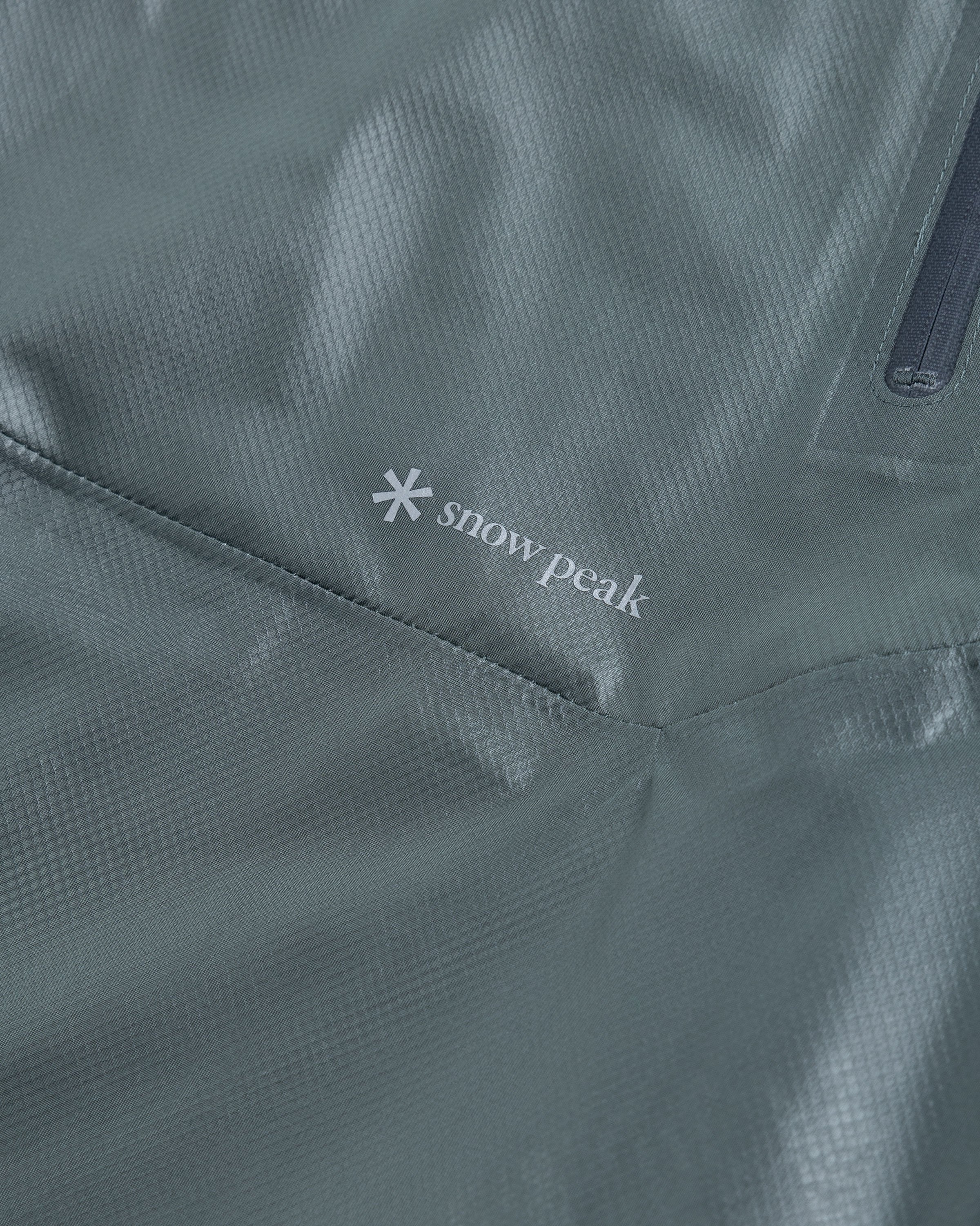 Snow Peak – Light Packable Rain Jacket Balsam Green | Highsnobiety