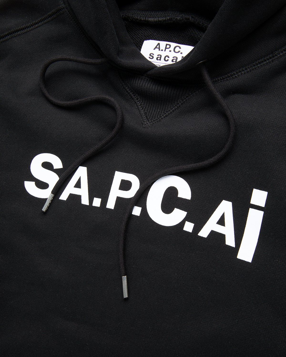 A.P.C. x Sacai – Taiyo Hoodie Black - Sweats - Black - Image 3