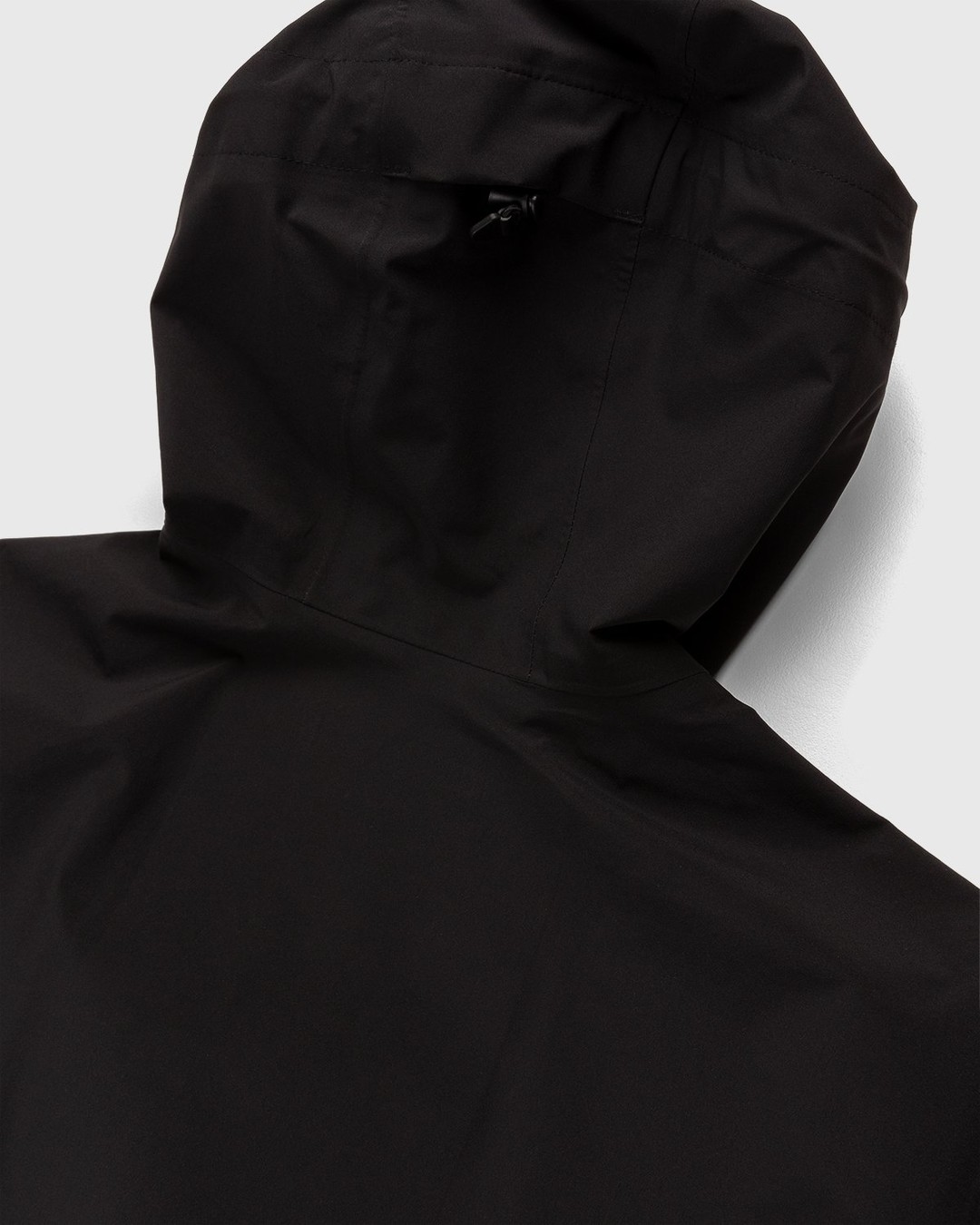 Jack Wolfskin x Highsnobiety – HS Sports Rain Jacket Black - Outerwear - Black - Image 3