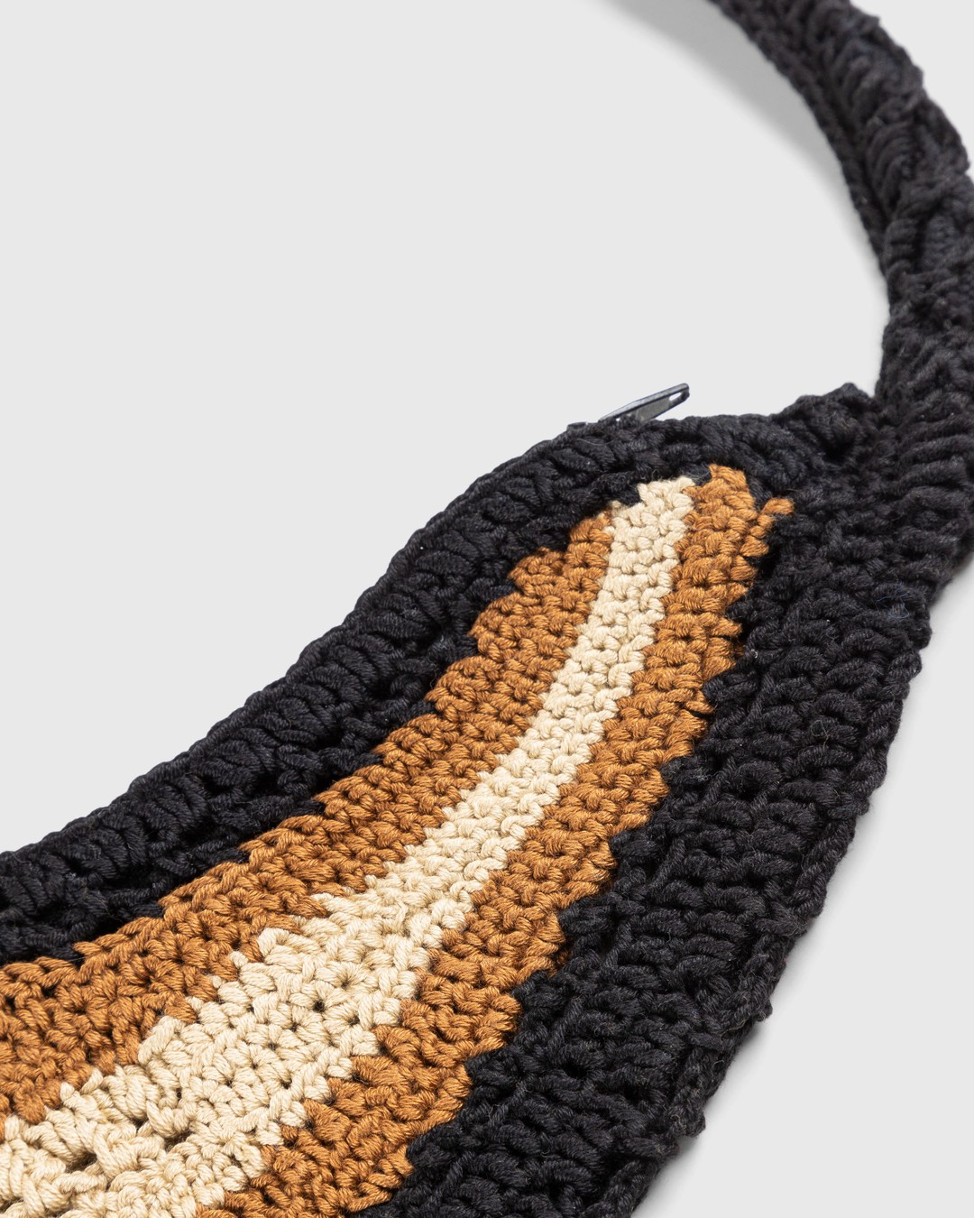 SSU – Crochet Arc Tote Bag Black/Brown - Bags - Black - Image 3
