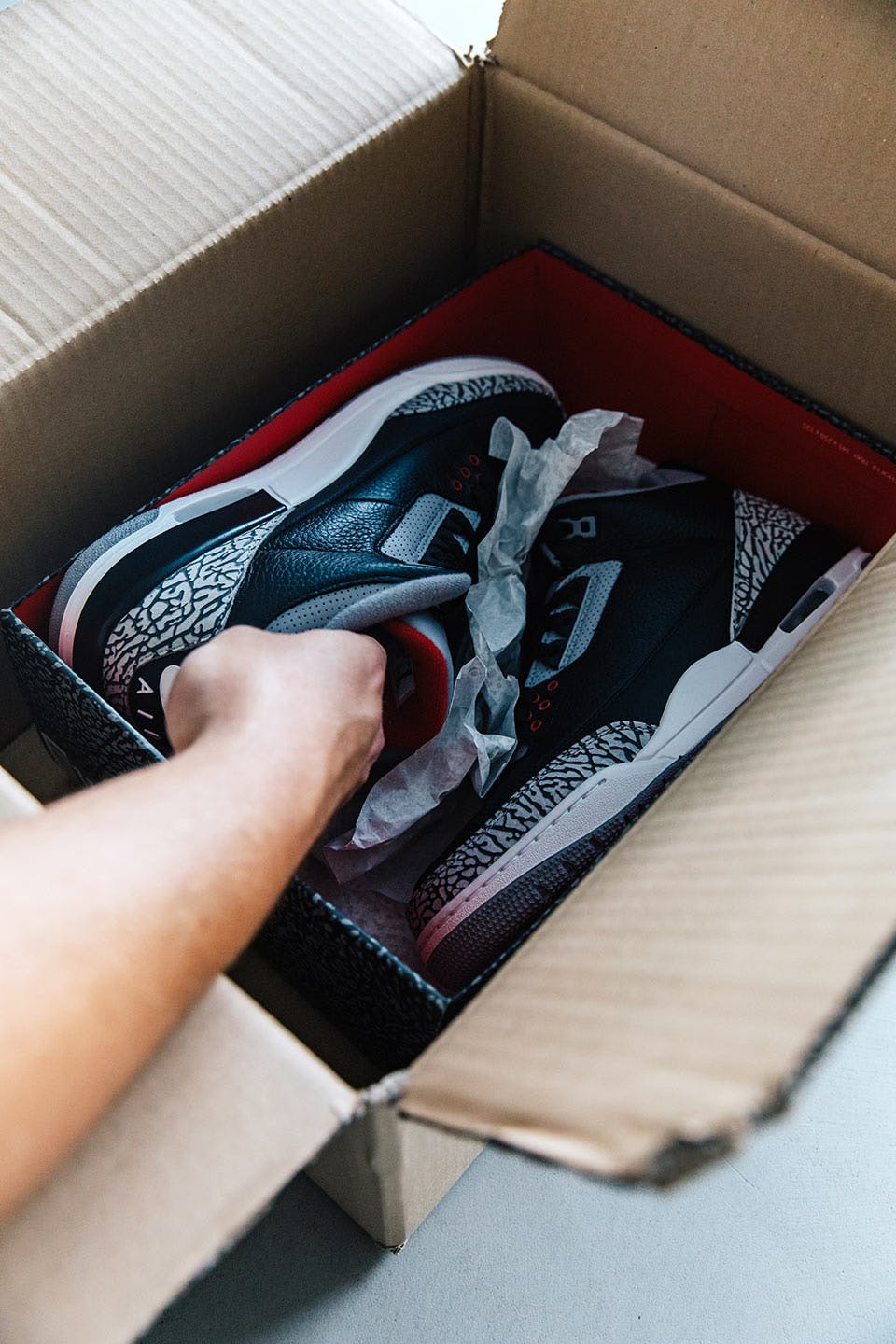selling sneakers online