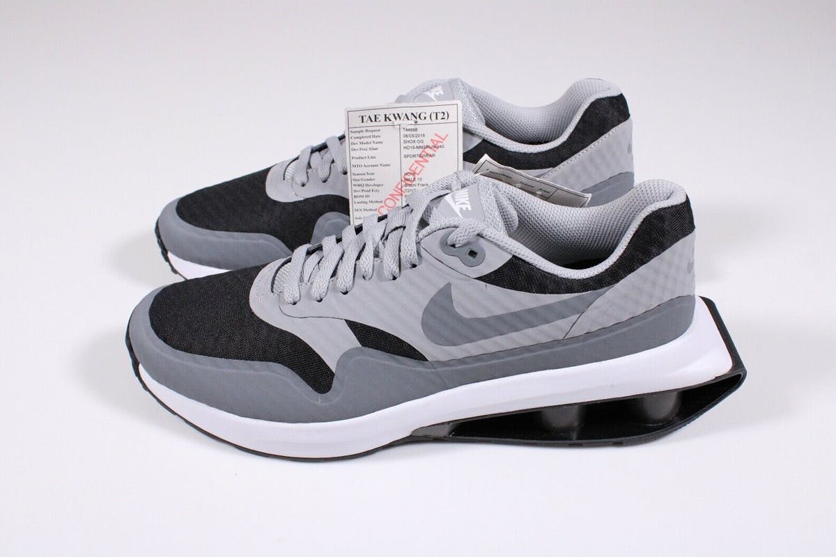 former-nike-employee-nike-sample-sale-02