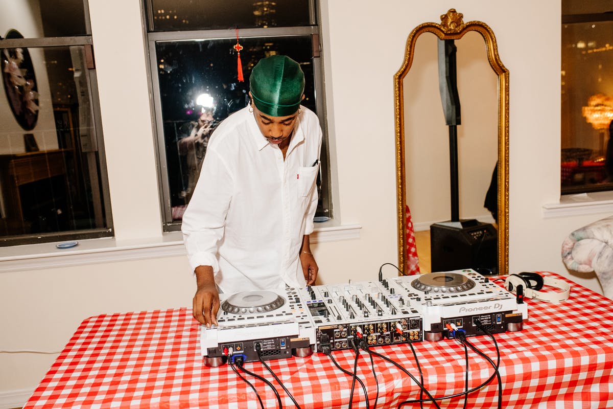 highsnobiety-fanellis-willa-bennett-party-21