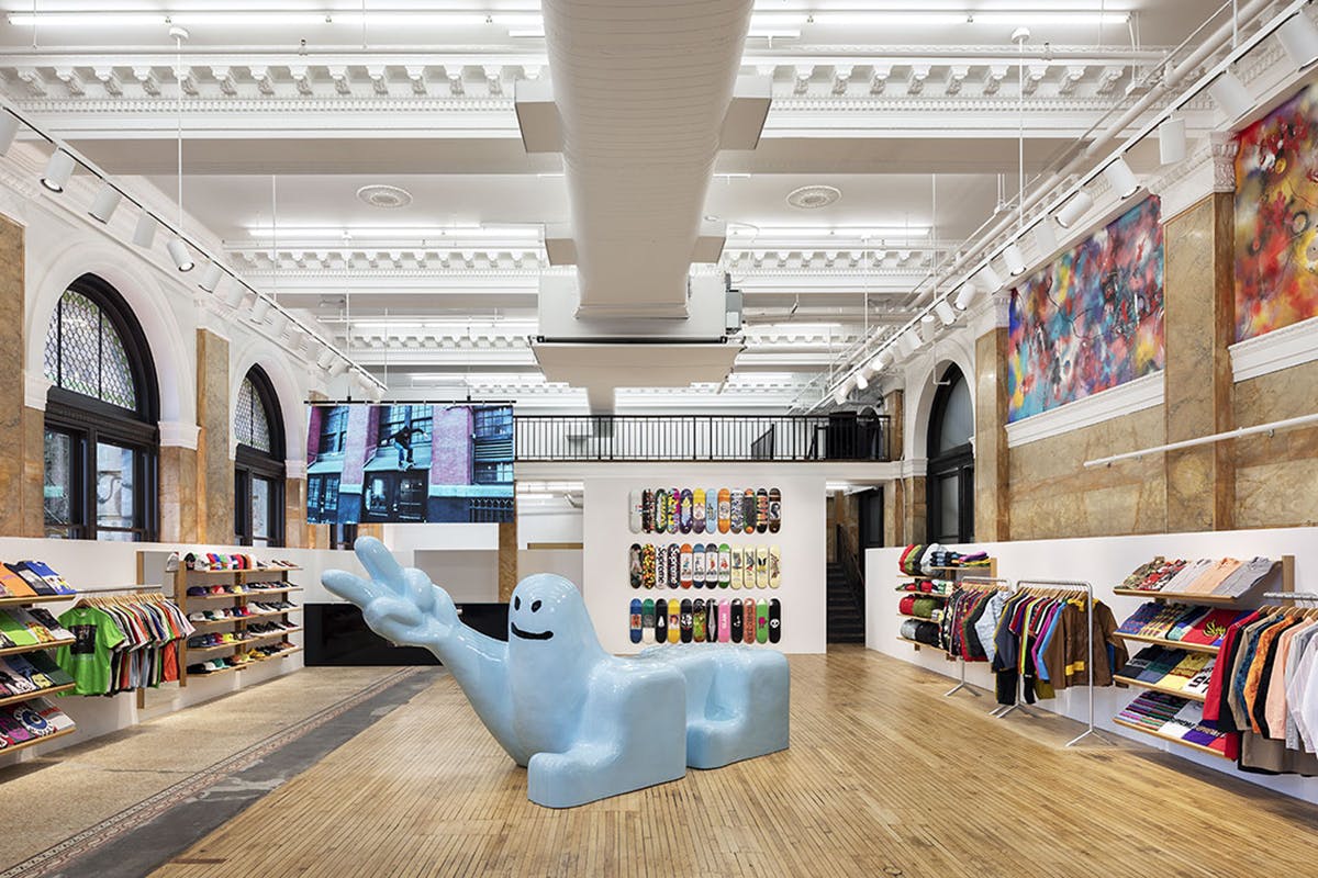 Supreme boutique shops shop