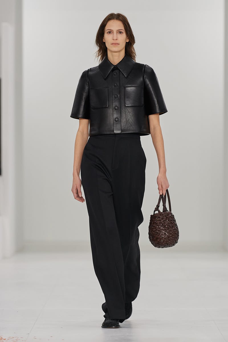 loewe-fall-winter-2023-womens-37