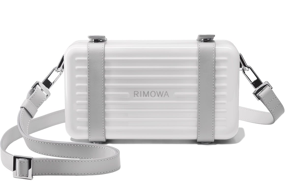rimowa-personal-cross-body-bag-rihanna-04