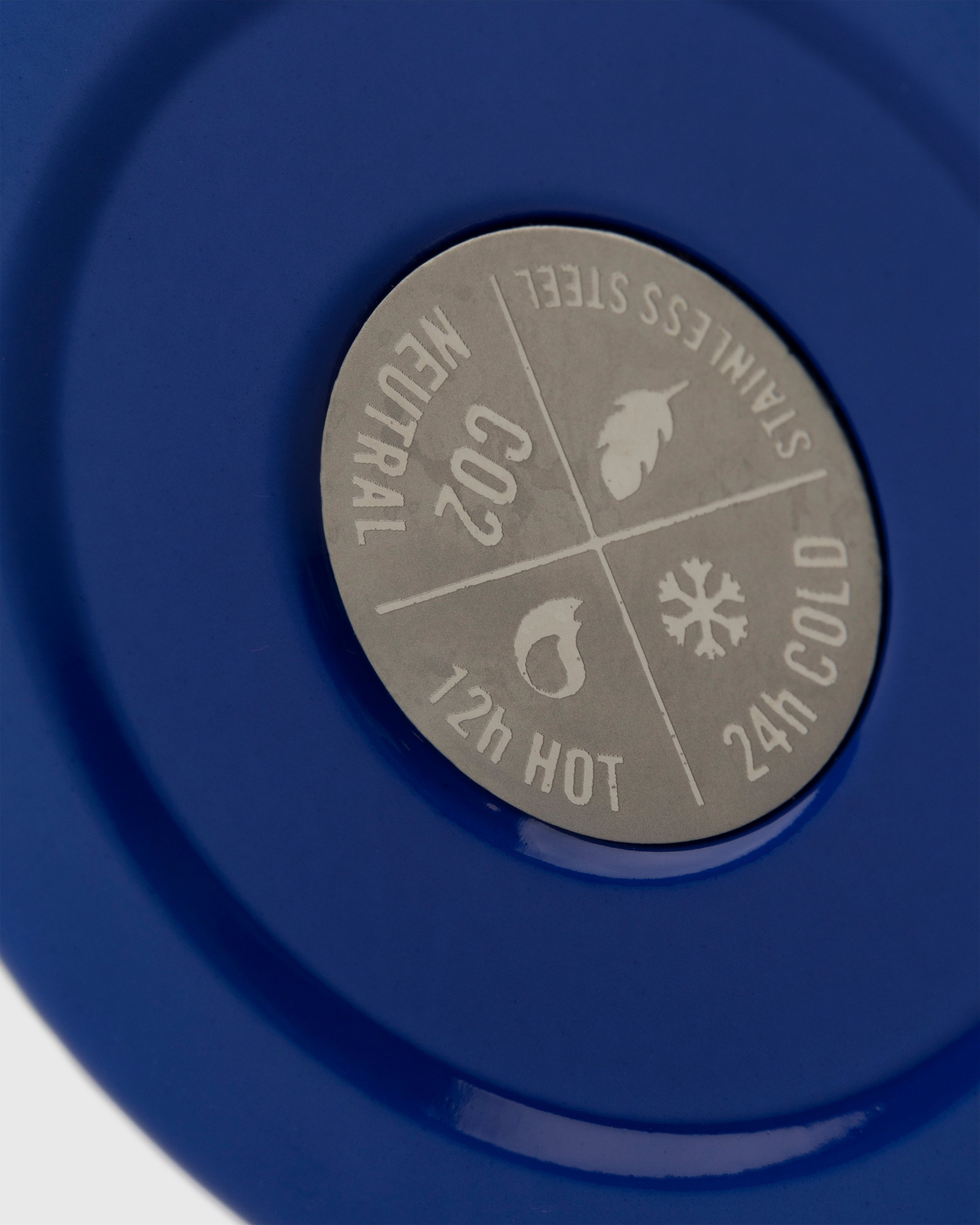 Stone Island – 97069 Clima Bottle Bright Blue - Lifestyle - Blue - Image 7