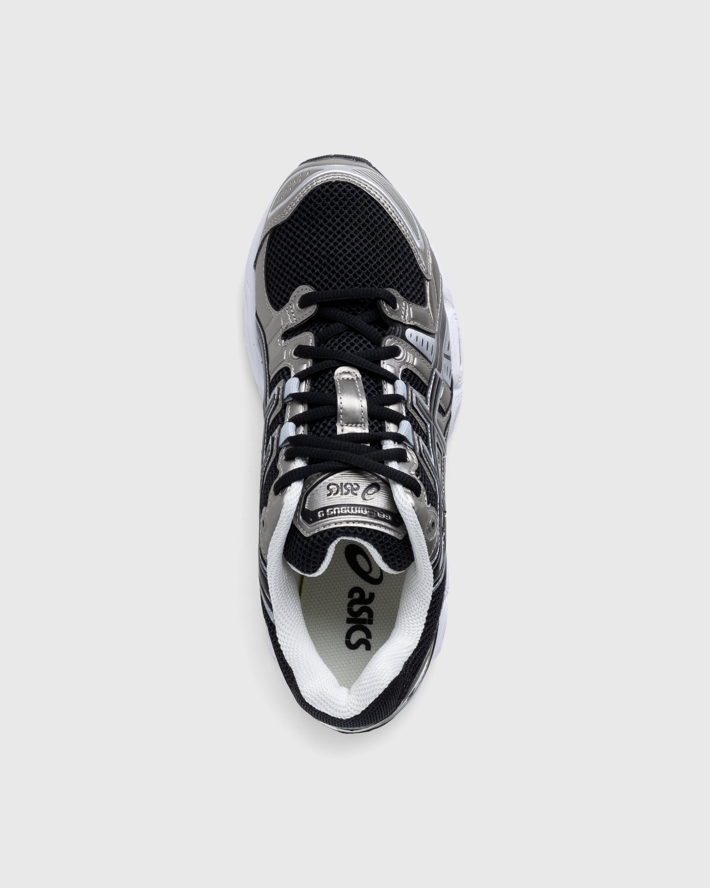 Gel nimbus 2 black frosted rose top