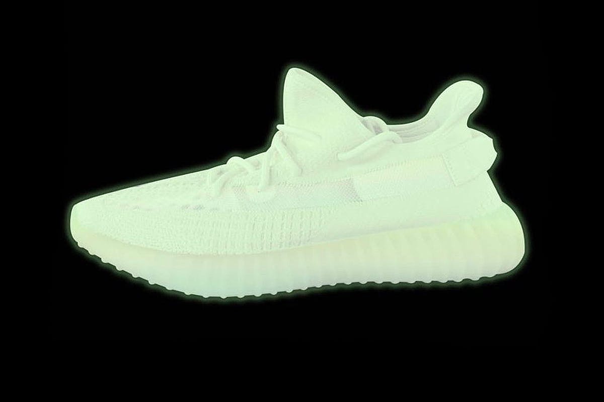 Adidas yeezy 2025 que brillan intensa